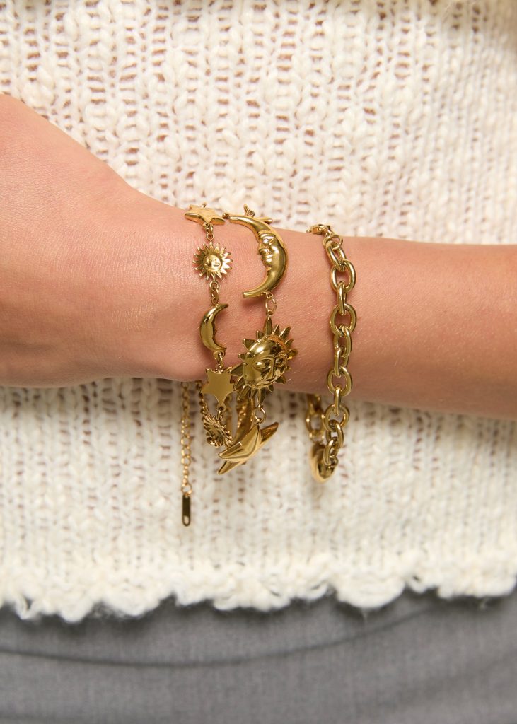 Isabelle Bold Love – Kettenarmband in Goldoptik – weitere Ansicht
