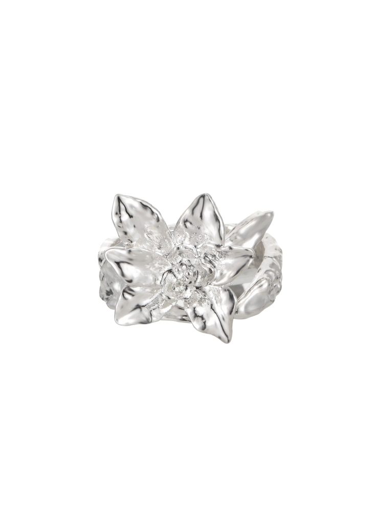 Lily Garden Silver Ring product photo