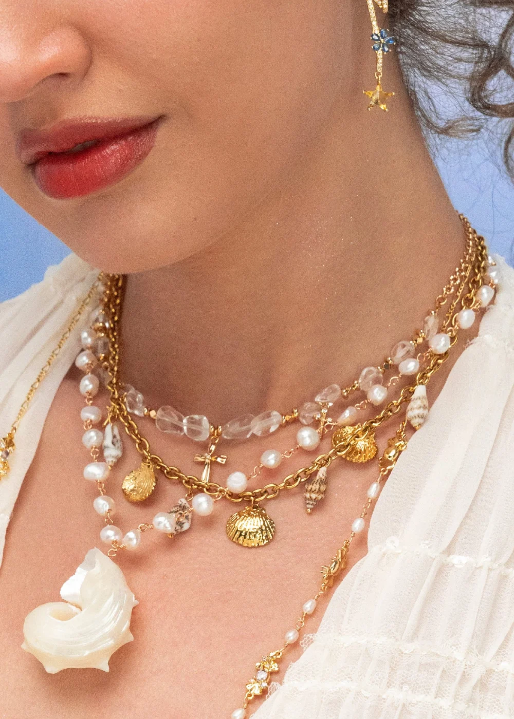 Weiteres Produktfoto 2: Crystal Soul Cross – Halskette mit Kreuzmotiv und Zirkonia in Goldoptik