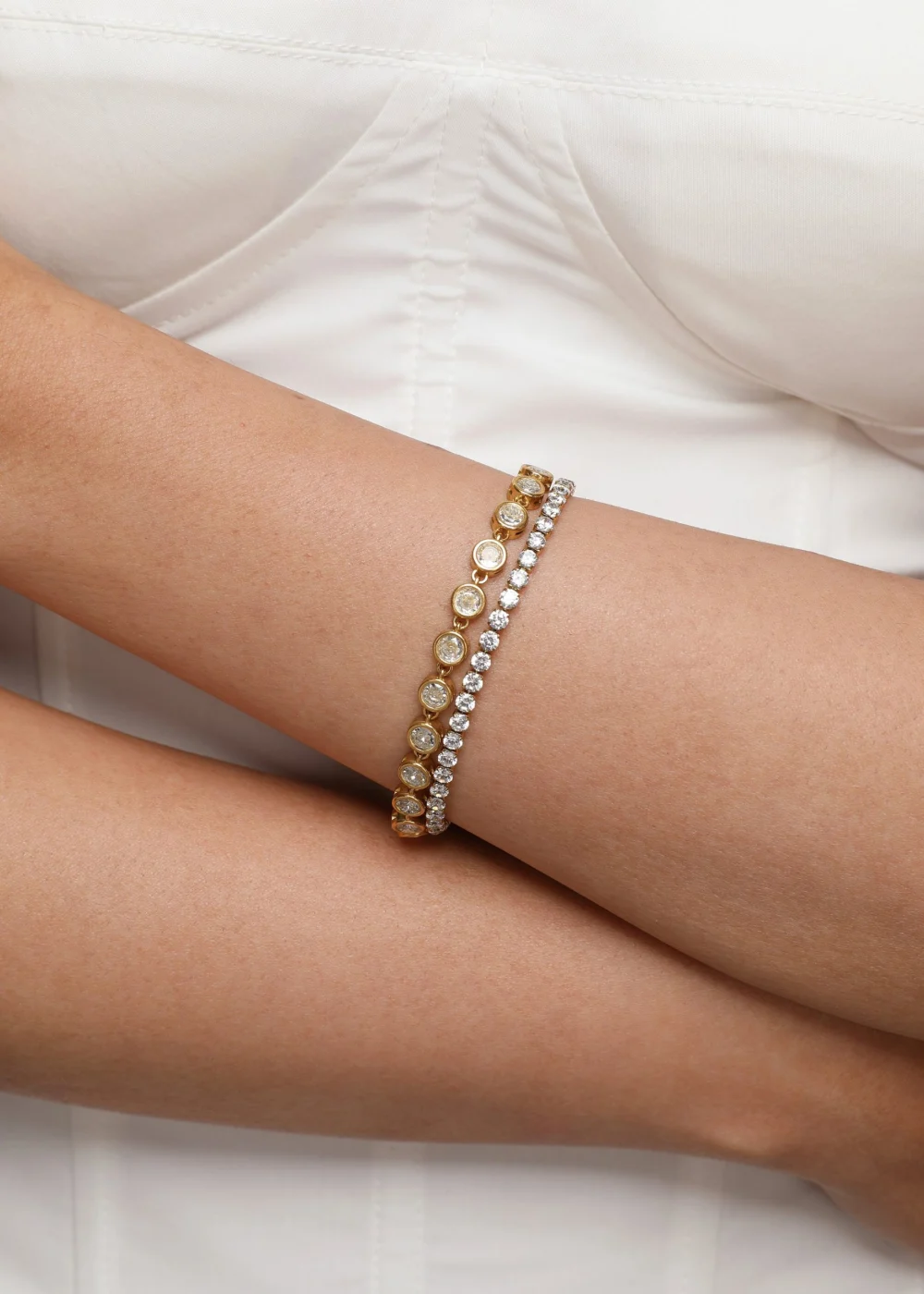 Weiteres Produktfoto 1: Amelie Glittering VII – Armband mit Zirkonia in Goldoptik