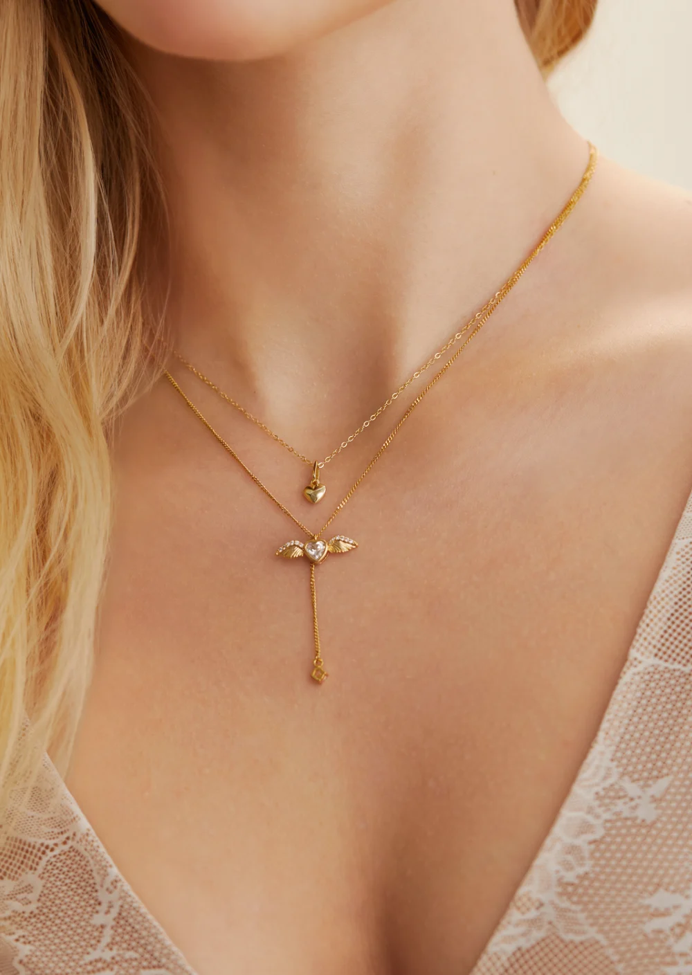 Weiteres Produktfoto 1: My Tiny Love – Halskette mit Herzmotiv in Goldoptik
