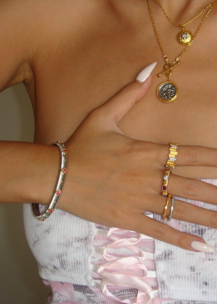 Petit Colette – Ring mit Zirkonia in Goldoptik – weitere Ansicht