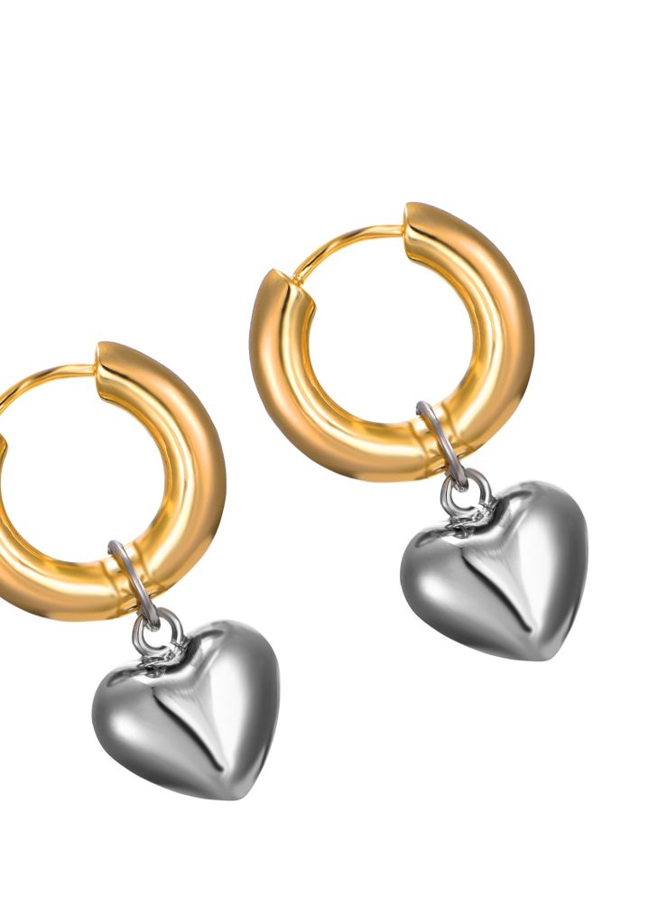 Weiteres Produktfoto 2: Selena Silver Love – Ohrringe mit Herzmotiv in Goldoptik