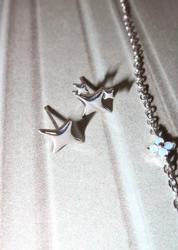 Lumi Stars – Ohrringe aus 925er Silber mit Sternen – weitere Ansicht