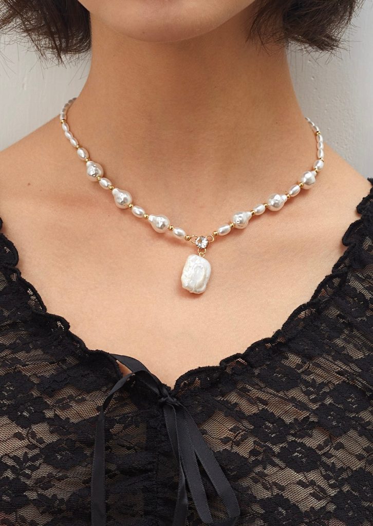 Baroque Shaped Pearl Necklace — alternate view