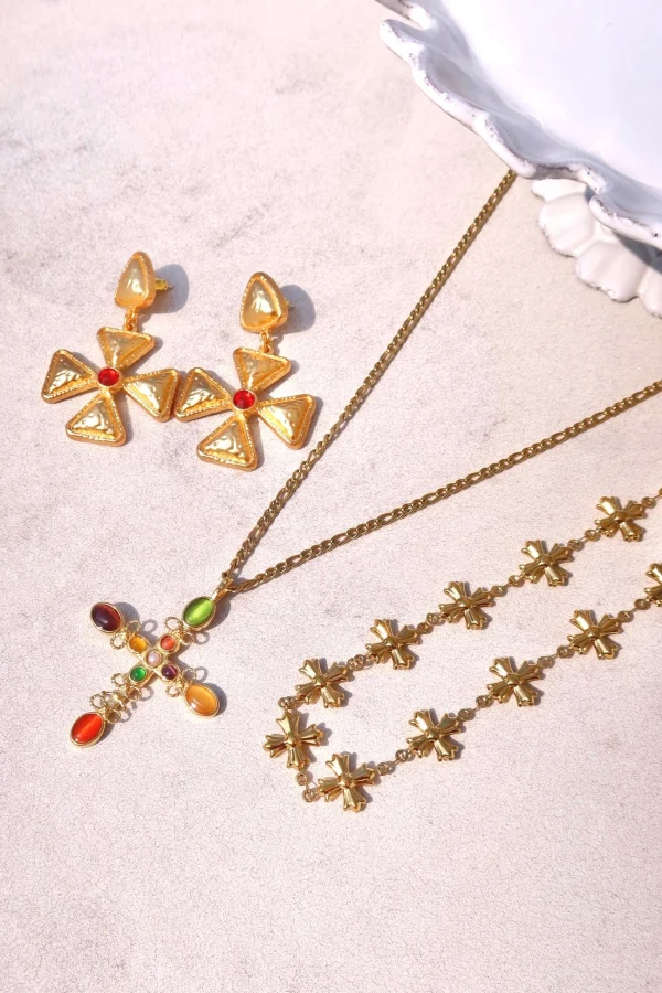 Ondine Vintage – Ohrringe im Vintage-Stil in Goldoptik – weitere Ansicht