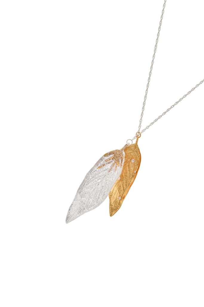 Weiteres Produktfoto 2: Feuille d’Ete – lange Halskette mit Zirkonia in Goldoptik