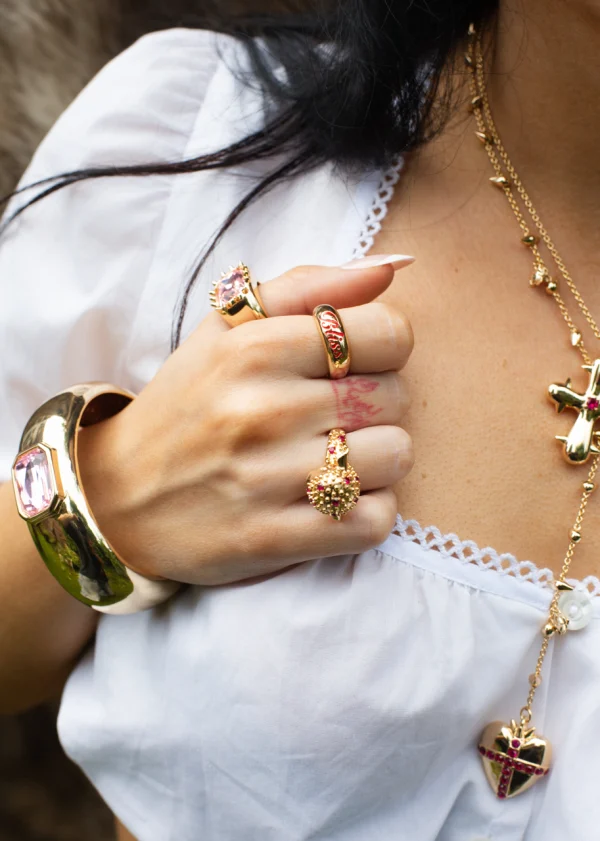 Blissful Seraphim – Gentle Lamb Ring mit Zirkonia in Goldoptik – weitere Ansicht