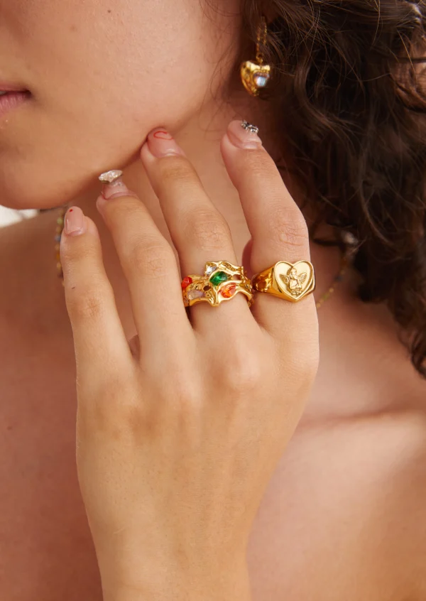 Oh Angel – Herzring in Goldoptik – weitere Ansicht