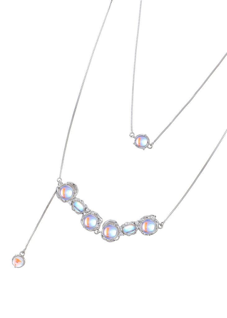 Vichy Moonstone – Halskette mit Zirkonia in Silberoptik – weitere Ansicht