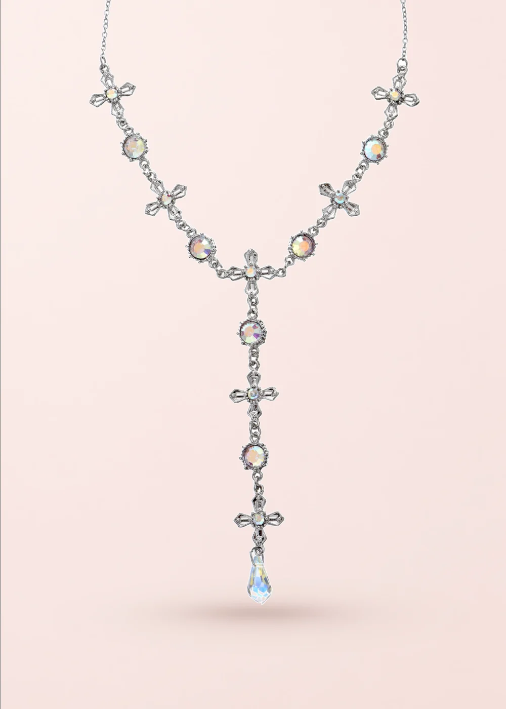 Produktfoto: Meer – glitzernde Kreuz-Lariat-Halskette in Silberoptik