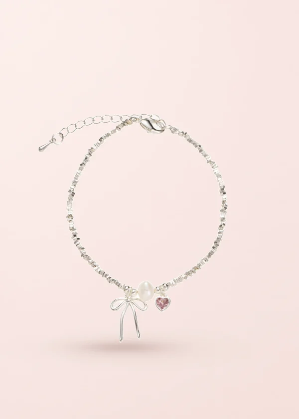 Mina Bow – Armband mit Schleifenmotiv in Silberoptik