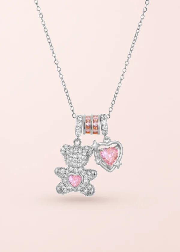 Hug Me Bear – Halskette mit Bärenmotiv in Silberoptik