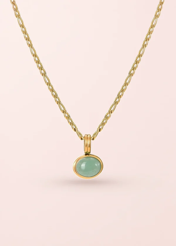Jaded Jade – Halskette mit grünem Naturstein in Goldoptik