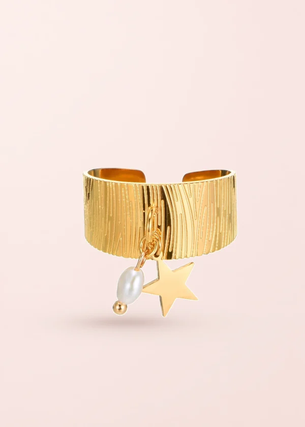 Sara Star and Pearl Golden Ring