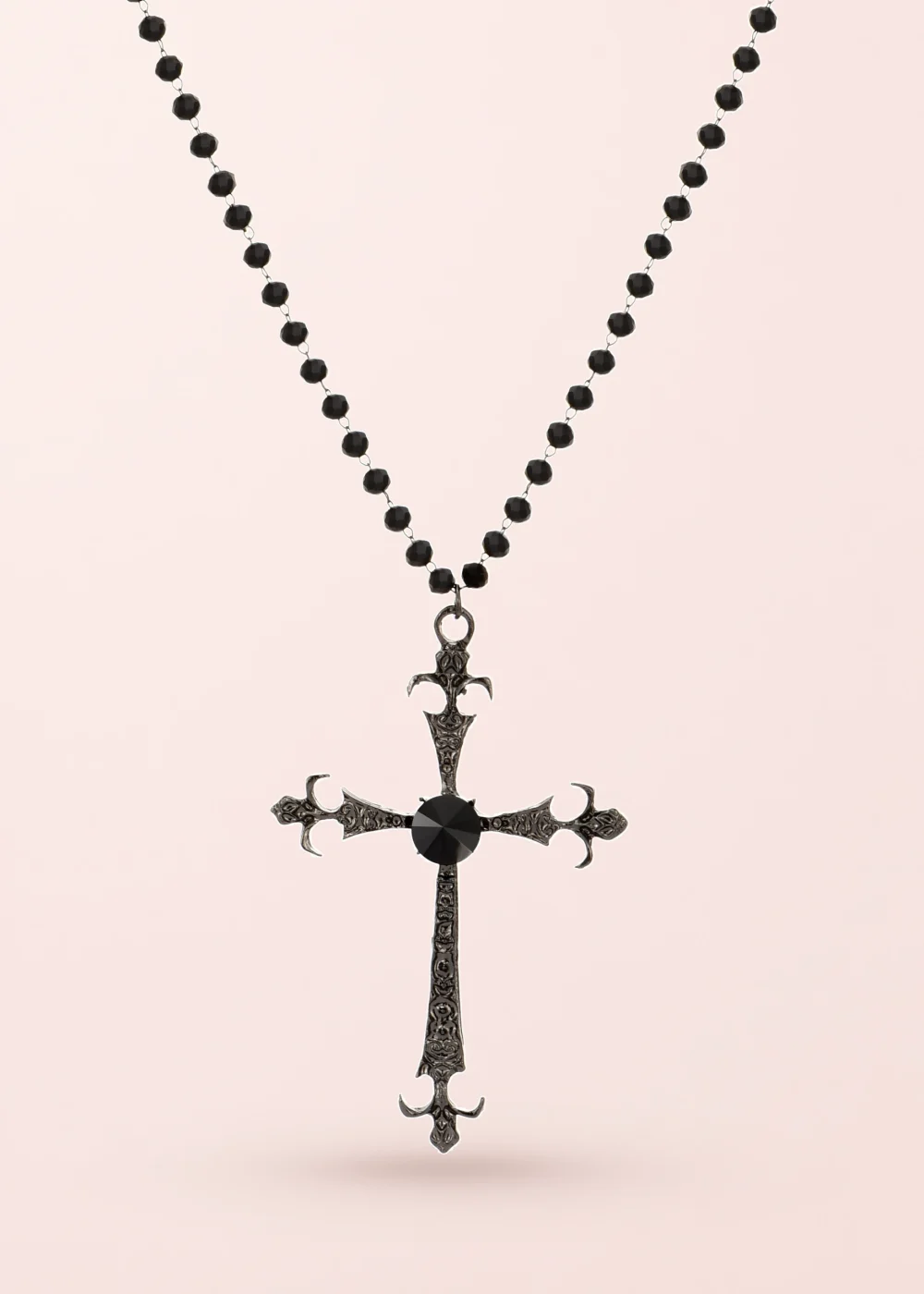 Produktfoto: Tommy Cross – lange Halskette mit Kreuz- und Perlendetails