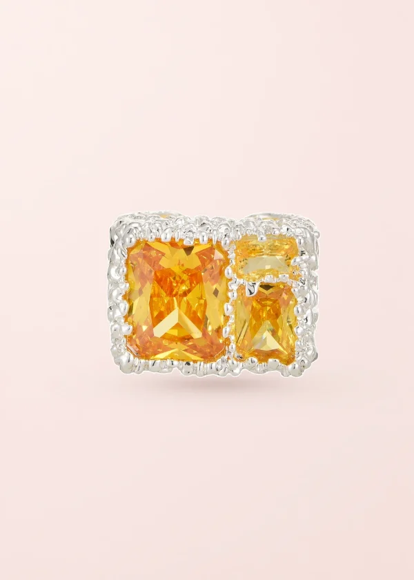 Shakira Glittering Ring – Ring mit geometrischem Design in Gelb