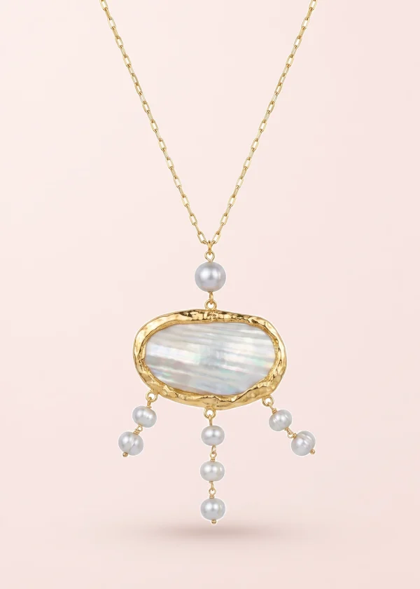 Ally Ocean – Halskette mit Muschel, Perlenoptik und Quasten