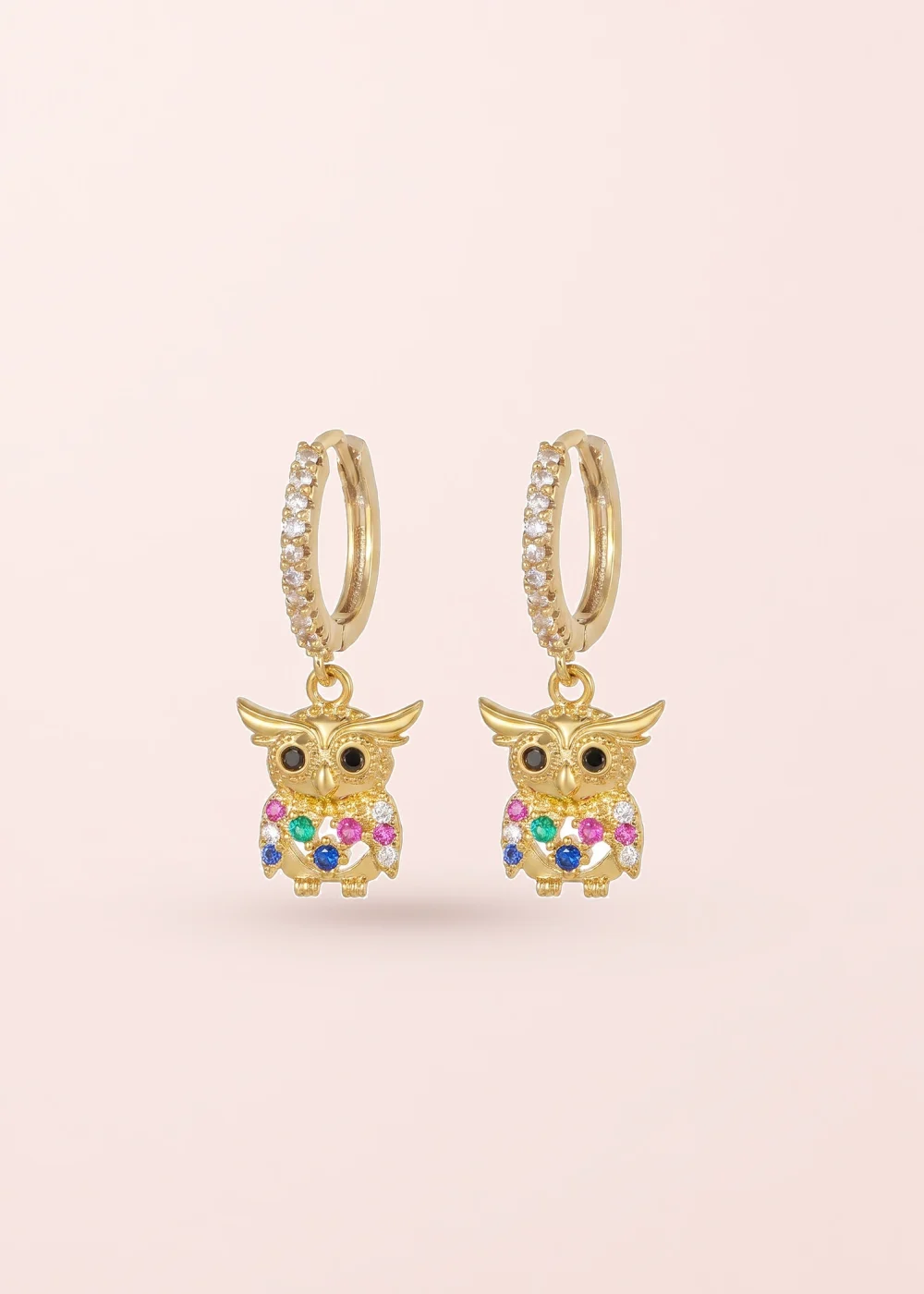 Produktfoto: Petit Wise Owl – Ohrringe mit Eulenmotiv und Creolenform